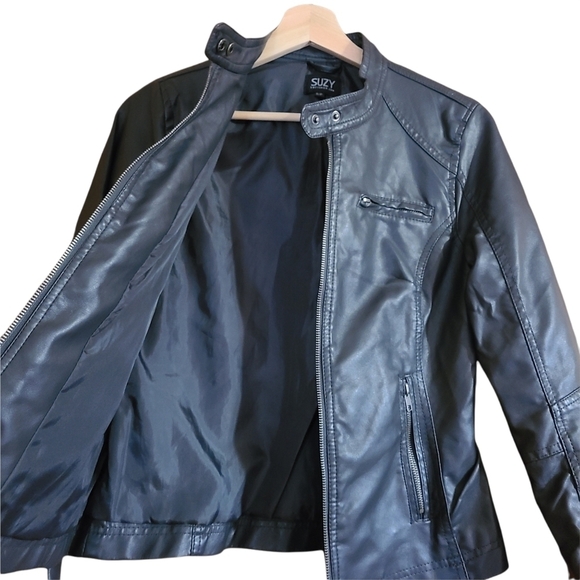 Suzy Shier gray faux leather polyethylene zip-up long-sleeved  moto jacket coat - Picture 5 of 12